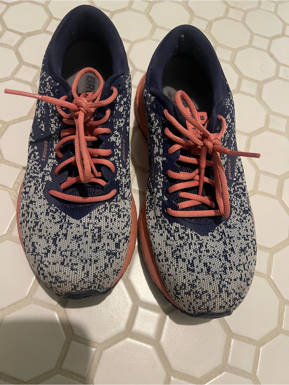 Brooks navy and pink launch 6 running sneakers